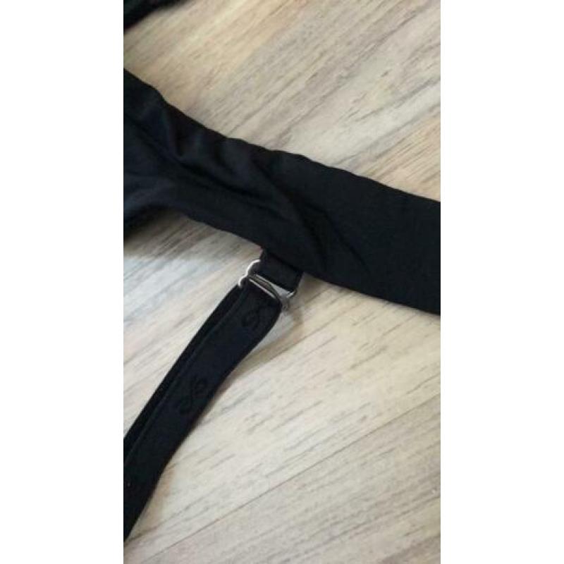 Nieuw met kaartje Hunkemuller push up bh zwart 75C
