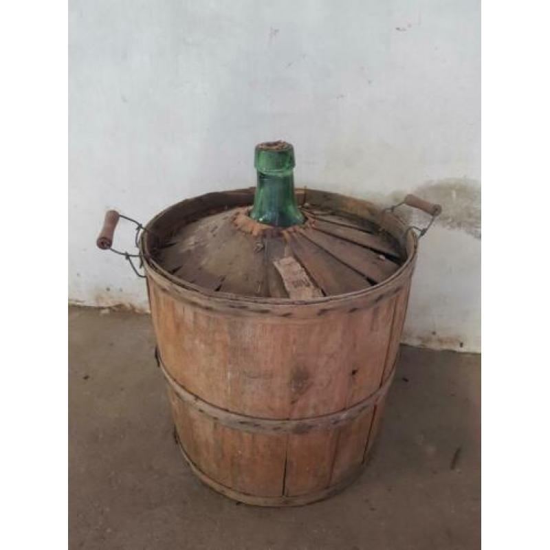 Gistfles met houten mand / gistfles / wijnfles / brocante