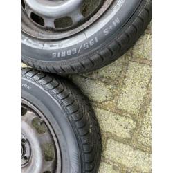 Velgen volvo met winterbanden 2st