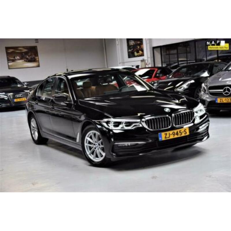 BMW 5-serie 520i High Executive *Edition* Navi|Leder|Schuif/