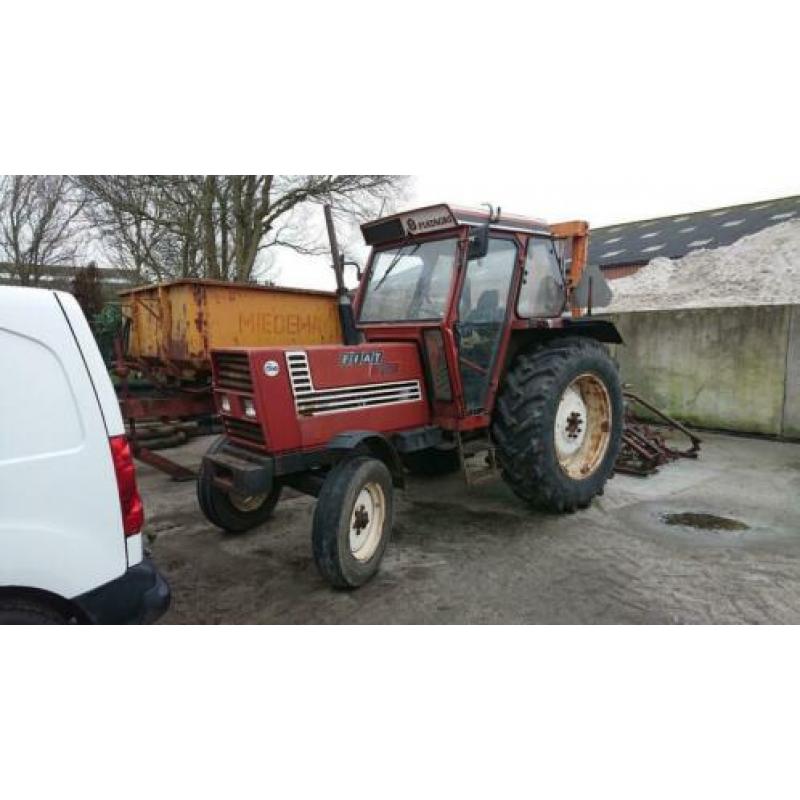 Fiat 780 tractor.