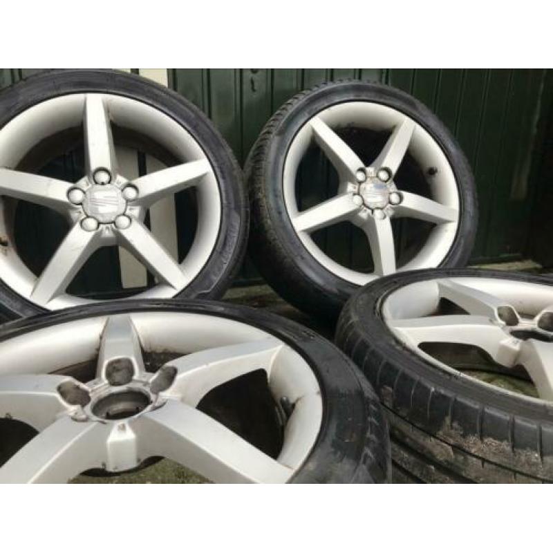 Originele 16 inch Seat 5x100 ET43 6,5J Velgen !
