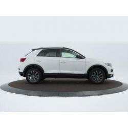 Volkswagen T-Roc 1.5 TSI Sport | Executive pakket | Winterpa