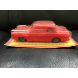 Plastic auto Ford Taunus Lendulet auto Made in Hongary 1983