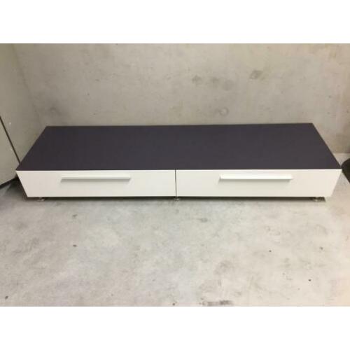 Kast MODERN wit met grijs veiligheids- glazen plaat
