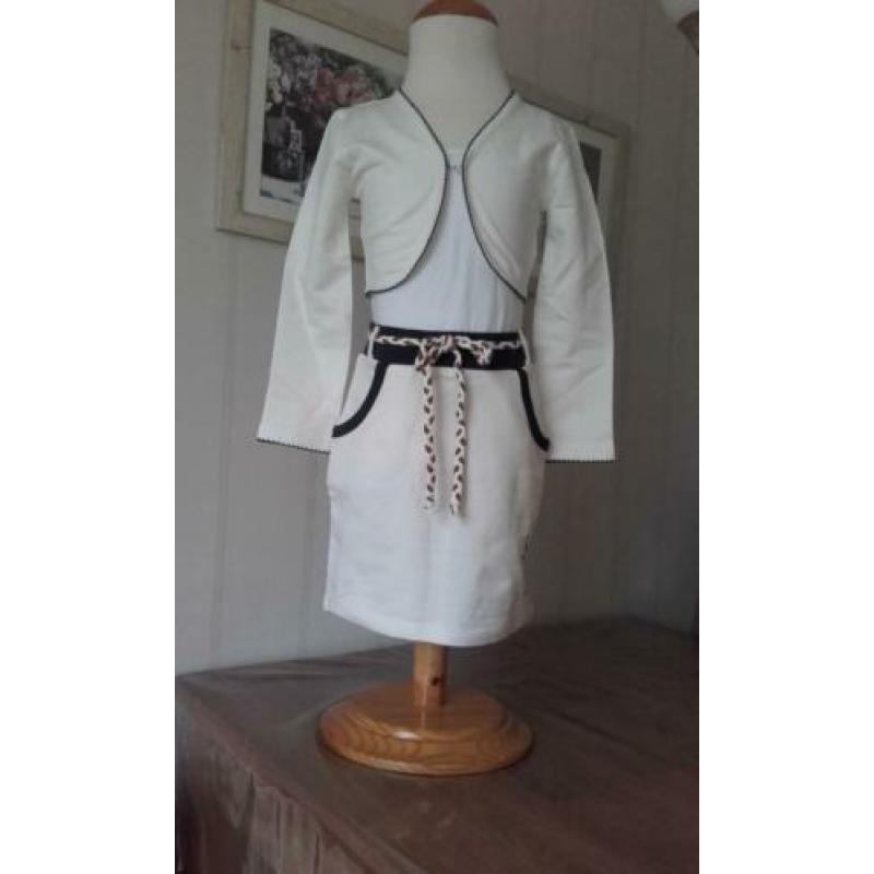 Nieuw leuk setje off white maat 116.