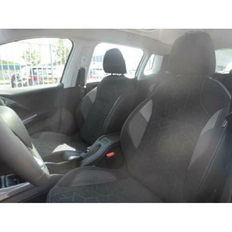 PEUGEOT 2008 Puretech 110pk Blue Lion| LM | Panodak