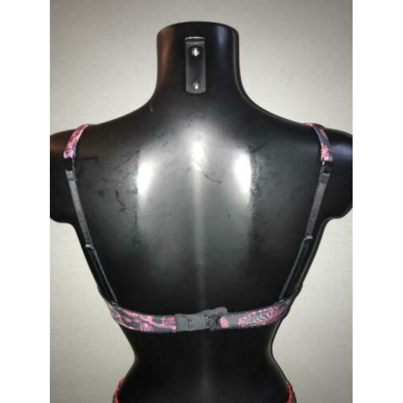 Fabienne hansoul bh 70c kan halter