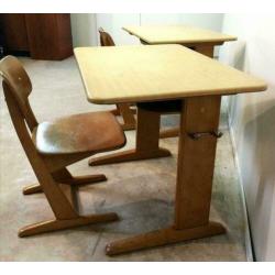 Vintage kinder schoolset, schoolstoel, schoolbankje, Casala