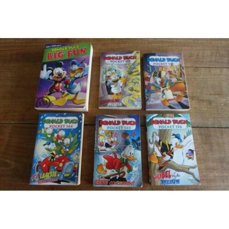 17 stuks Donald duck pocket enkel en dubbel