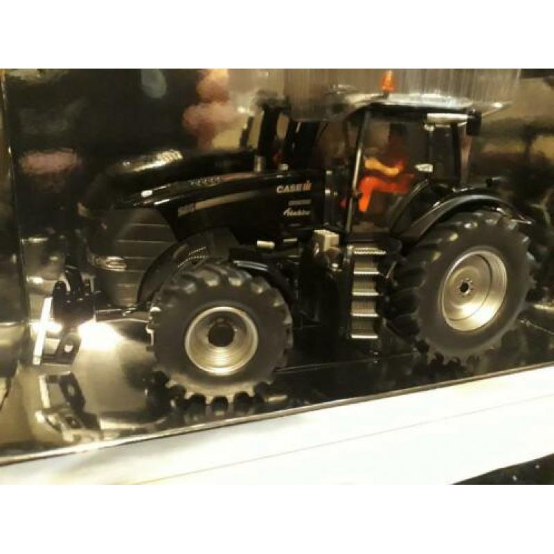 Case international Magnum 290 blackline limited idition 1500