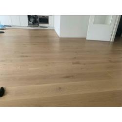 Eikenhouten vloer delen 96m2 zwevend