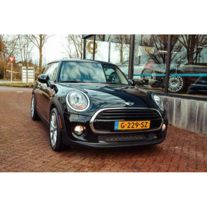 MINI Mini 1.5 Cooper Chili Serious Business AUTOMAAT/ LEDER/