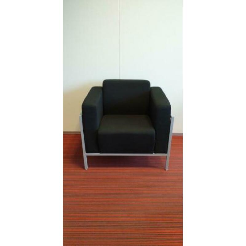 2x zwart stoffen Fauteuil
