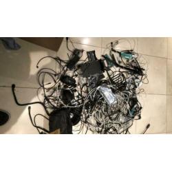 Kabel en 2 logitech mousen