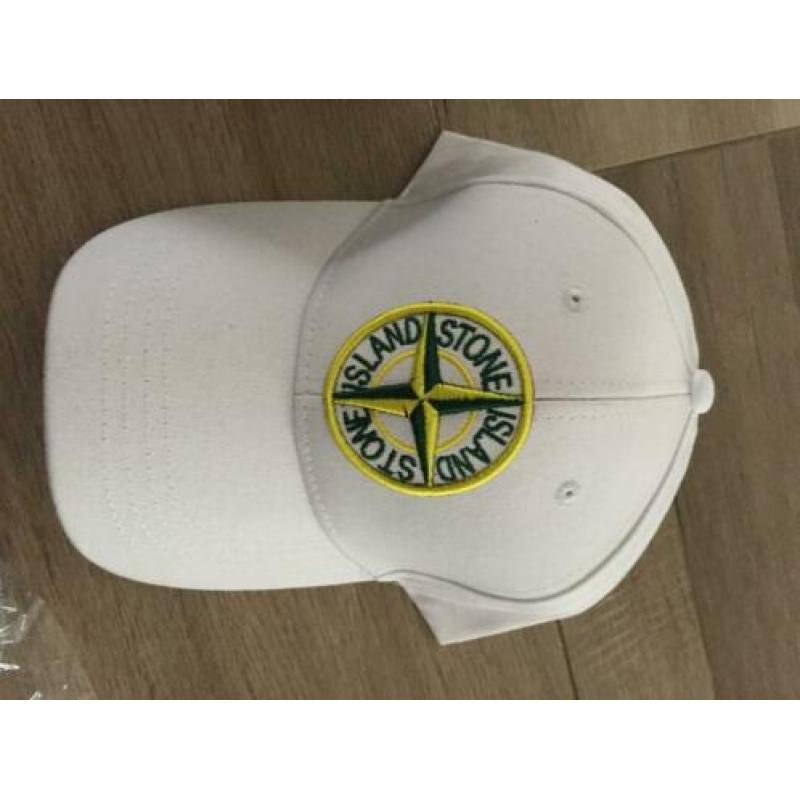 Stone island petten en mutsen