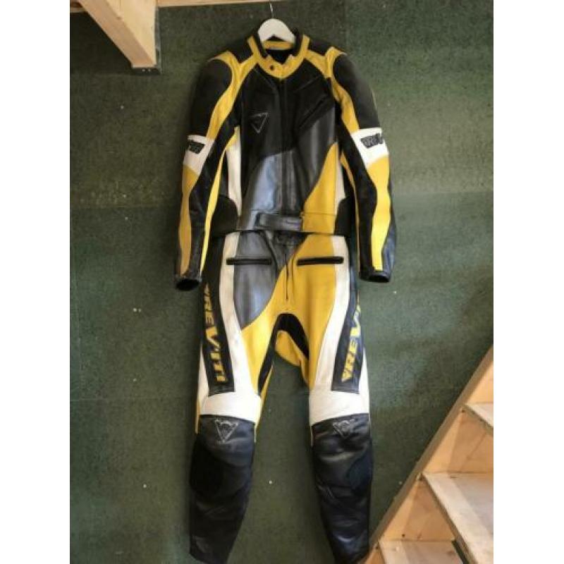 Weinig gebruikt leren motorpak