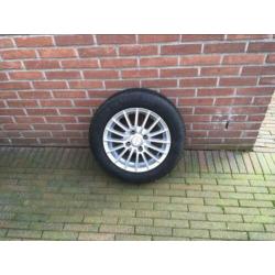Velgen met banden 175/65R14