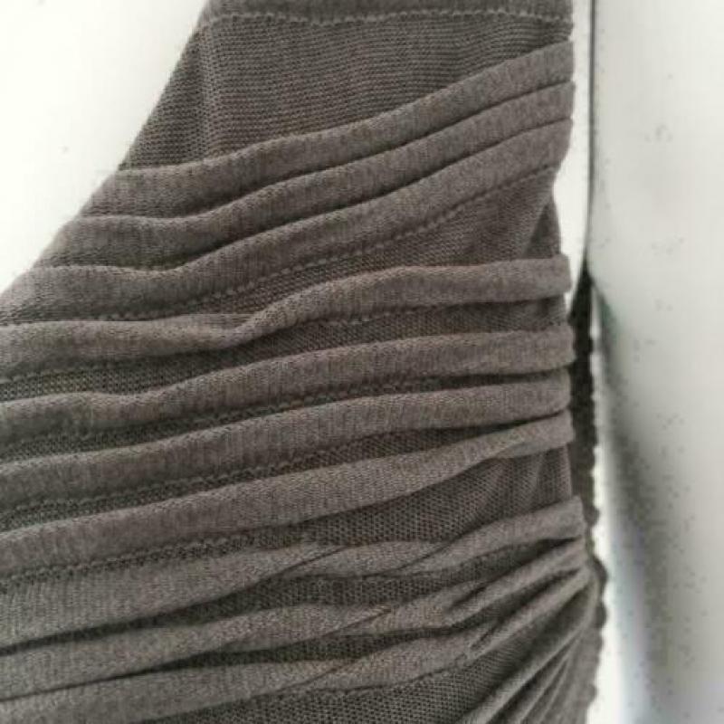 3682 Gloednieuwe olijfkleurige jurk H&M; Mt=36