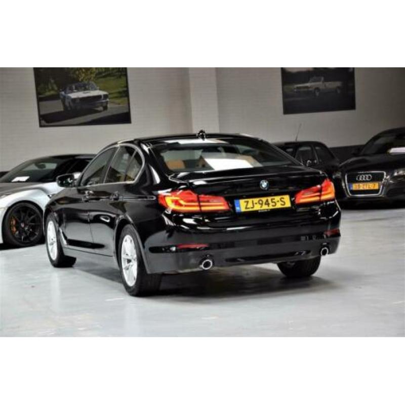 BMW 5-serie 520i High Executive *Edition* Navi|Leder|Schuif/