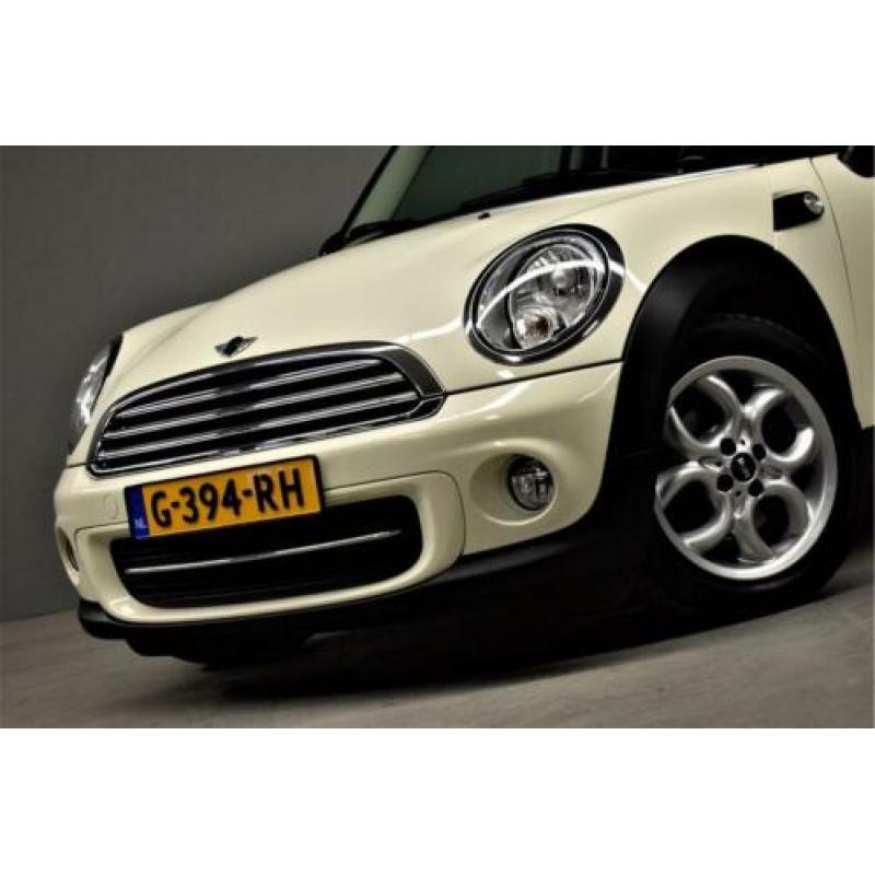 MINI Mini 1.6i 16V 122pk Cooper Salt Pano/Leer/Clima/Lmw/76d