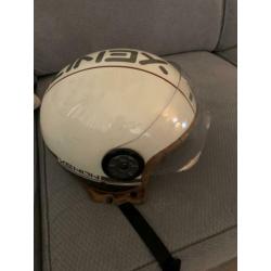 Scooter motor helm