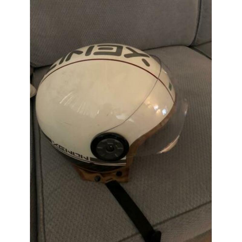 Scooter motor helm