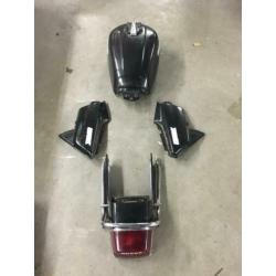 Honda cb750 KZ tank zijkappen en achterlicht