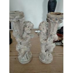 2 brocante kaarsenstandaards met engeltjes