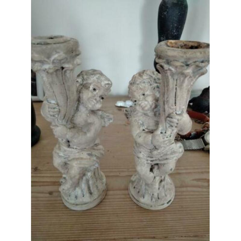 2 brocante kaarsenstandaards met engeltjes