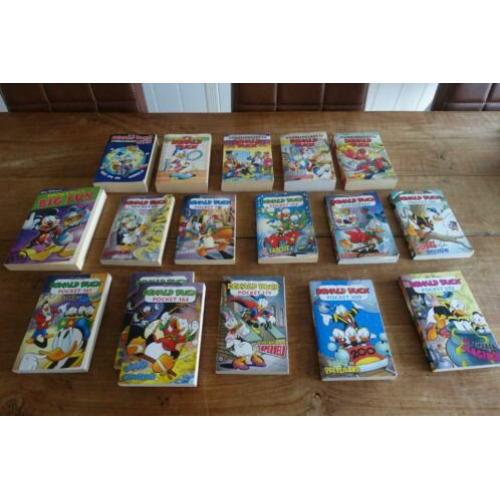17 stuks Donald duck pocket enkel en dubbel