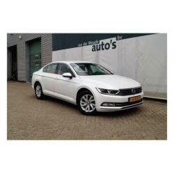 Volkswagen Passat 1.6 TDI 120pk Connected -NAVI-ECC-PDC-