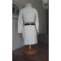 Nieuw leuk setje off white maat 116.