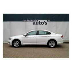 Volkswagen Passat 1.6 TDI 120pk Connected -NAVI-ECC-PDC-