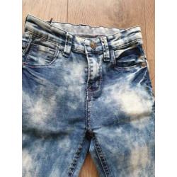 Nieuwe skinny jeans maat 128