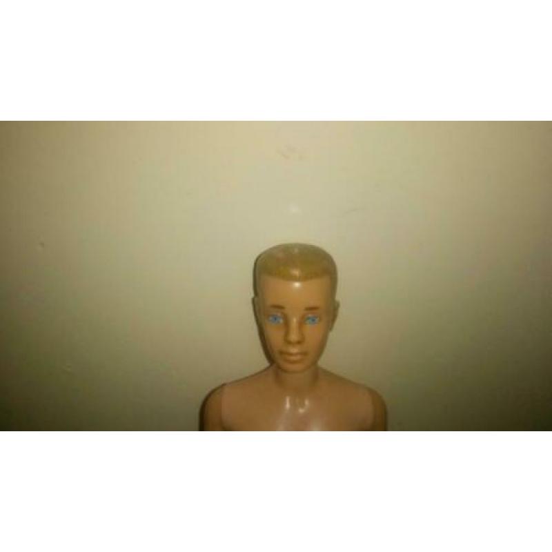 mannelijke barbie van Mattel uit 1960 : Ken japan
