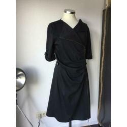 Pracht zwart tricot jurk 38