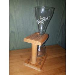 oud kwak glas met houder