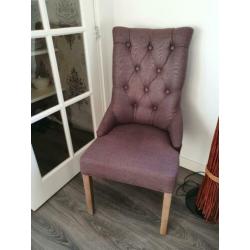 Set van 6 dezelfde gecapitonneerde eetkamerstoelen