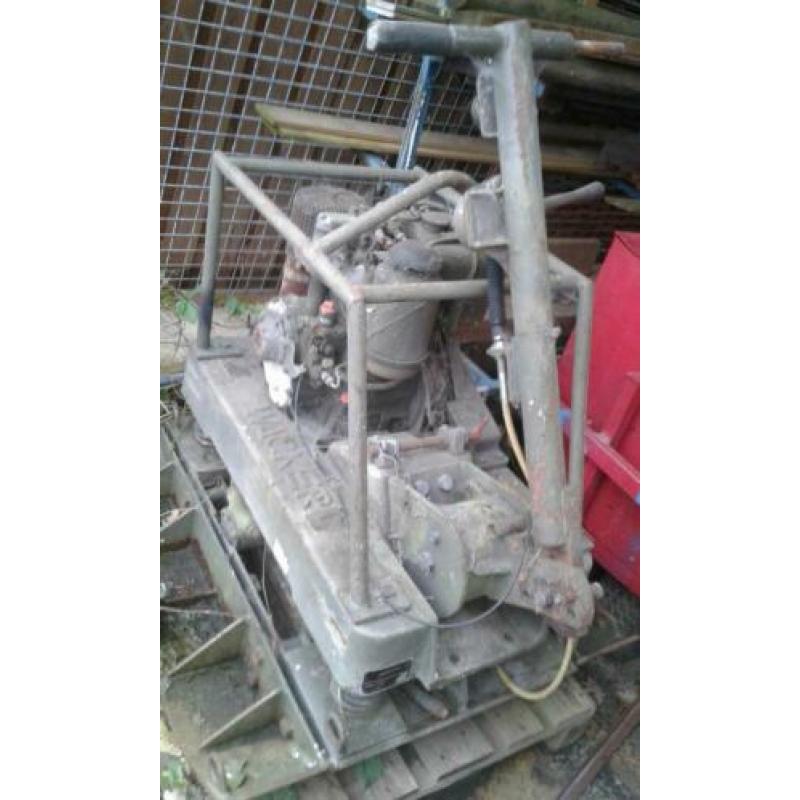 Trilplaat wacker zware hatz motor