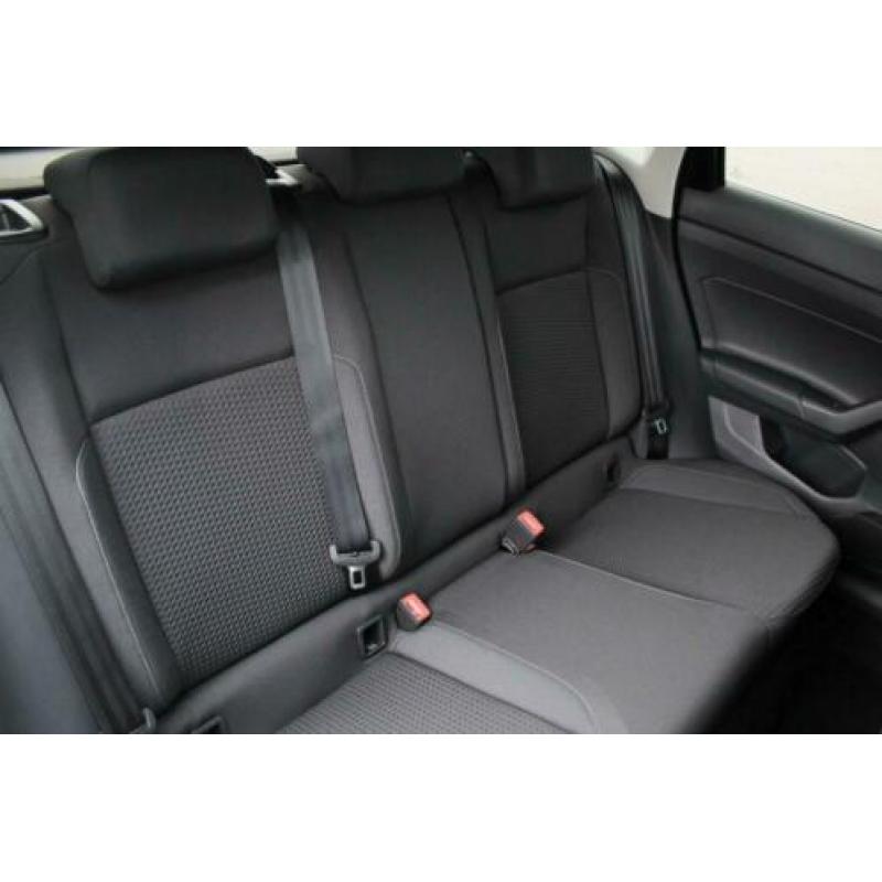 Volkswagen Polo 1.0 TSI Comfortline Business | Navigatie | C
