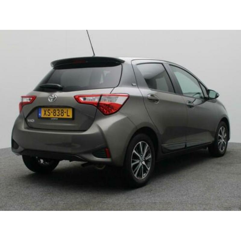 Toyota Yaris 1.0 VVT-i Y20 | Navigatie | Camera | Lichtmetal
