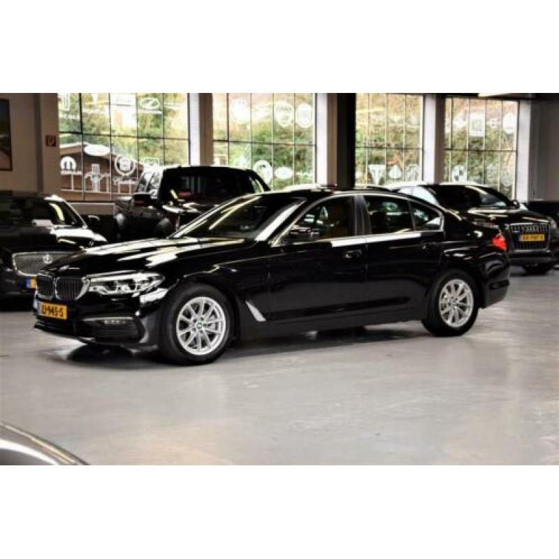 BMW 5-serie 520i High Executive *Edition* Navi|Leder|Schuif/
