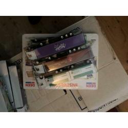 Deen spaaractie, 10 opladers, 1 bouwpakket, vrachtauto’s