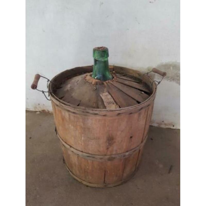 Gistfles met houten mand / gistfles / wijnfles / brocante