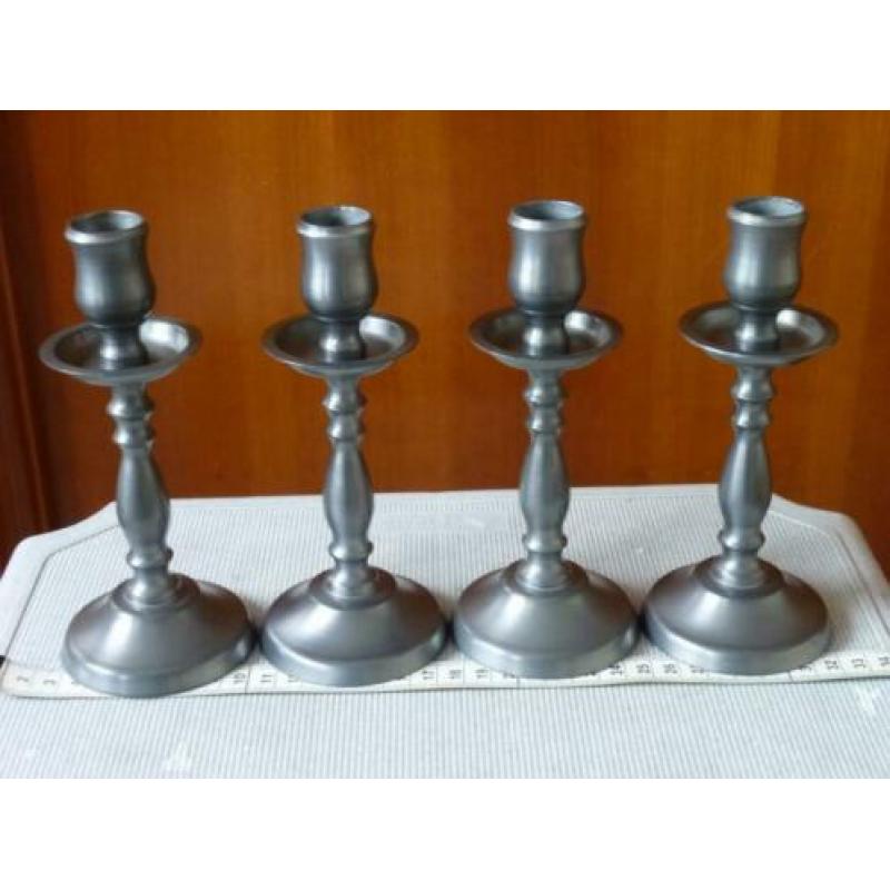 kandelaars tin