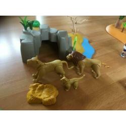 Mooi en groot set Playmobiel/ pyramide/egypte/dieren/boten e