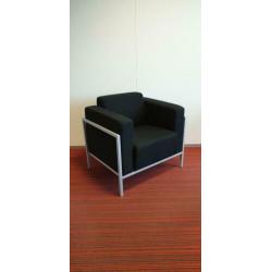 2x zwart stoffen Fauteuil