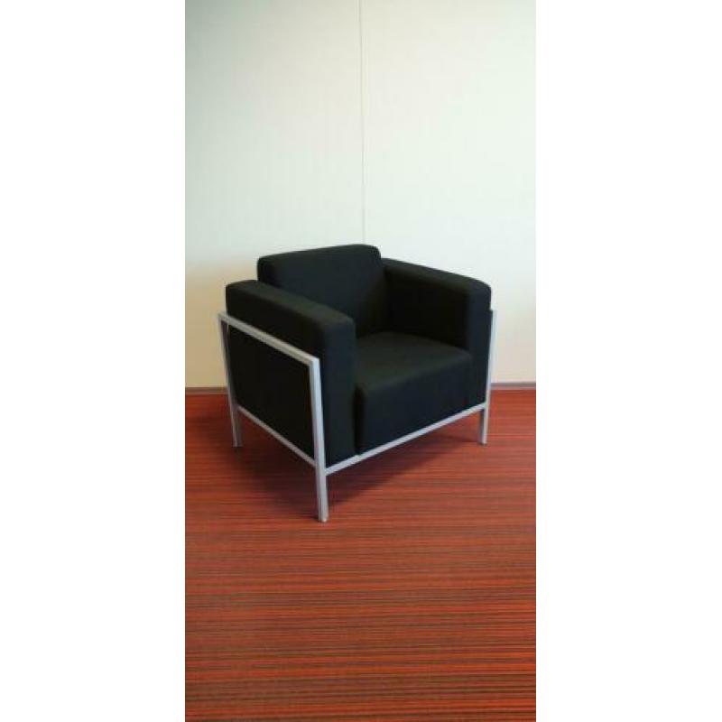 2x zwart stoffen Fauteuil