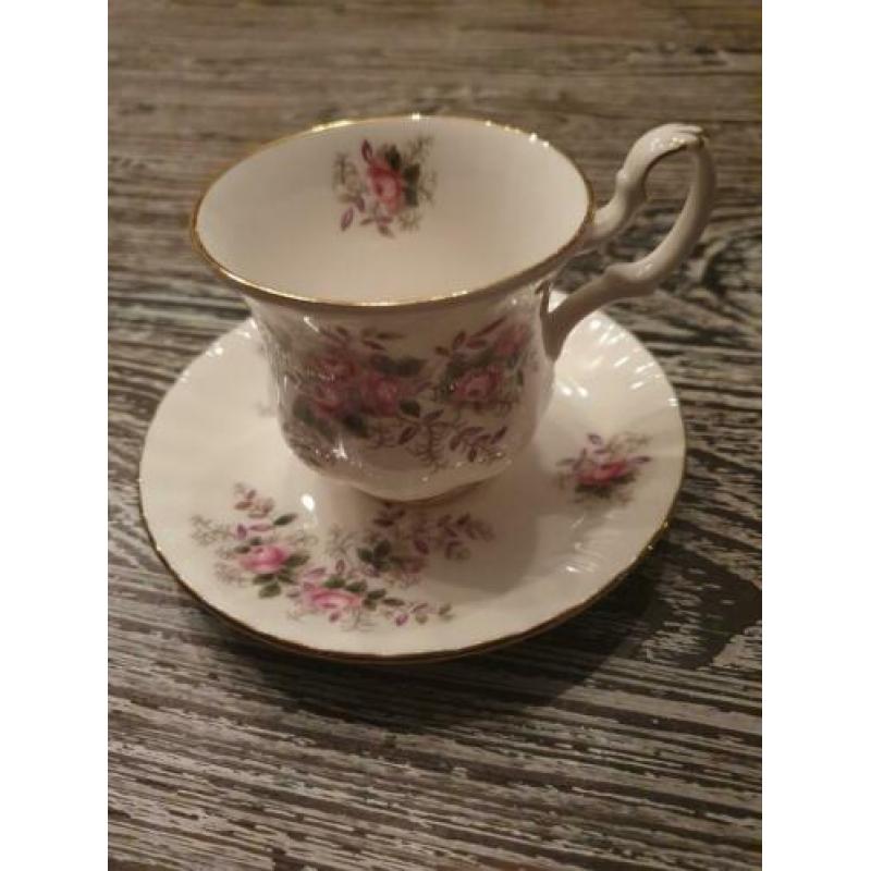 Lavender Rose royal Albert